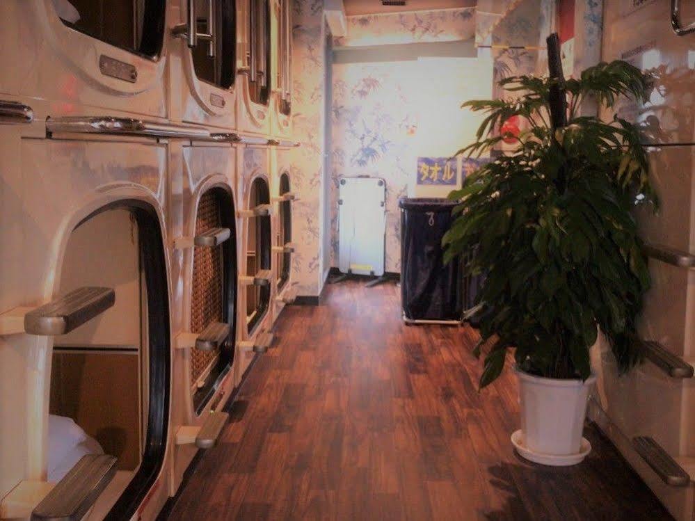 Capsule Shimbashi Hotel kapsul